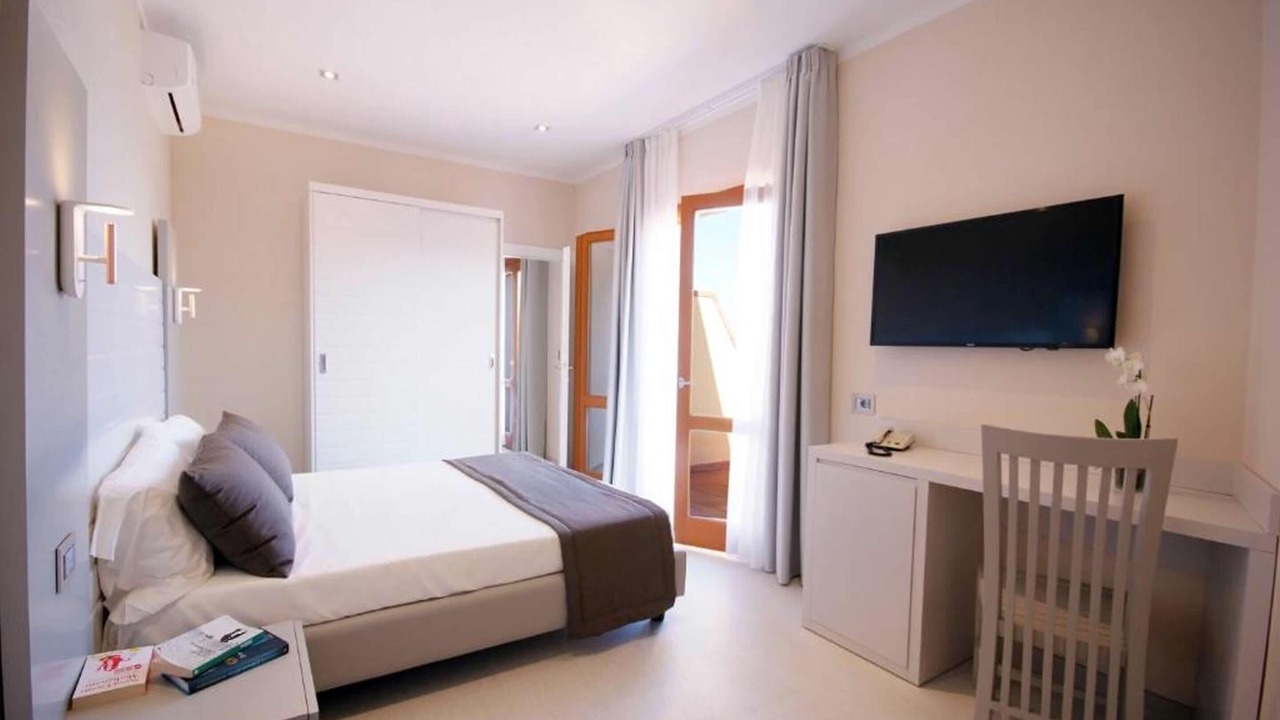 Photo of Bedroom in Procchio