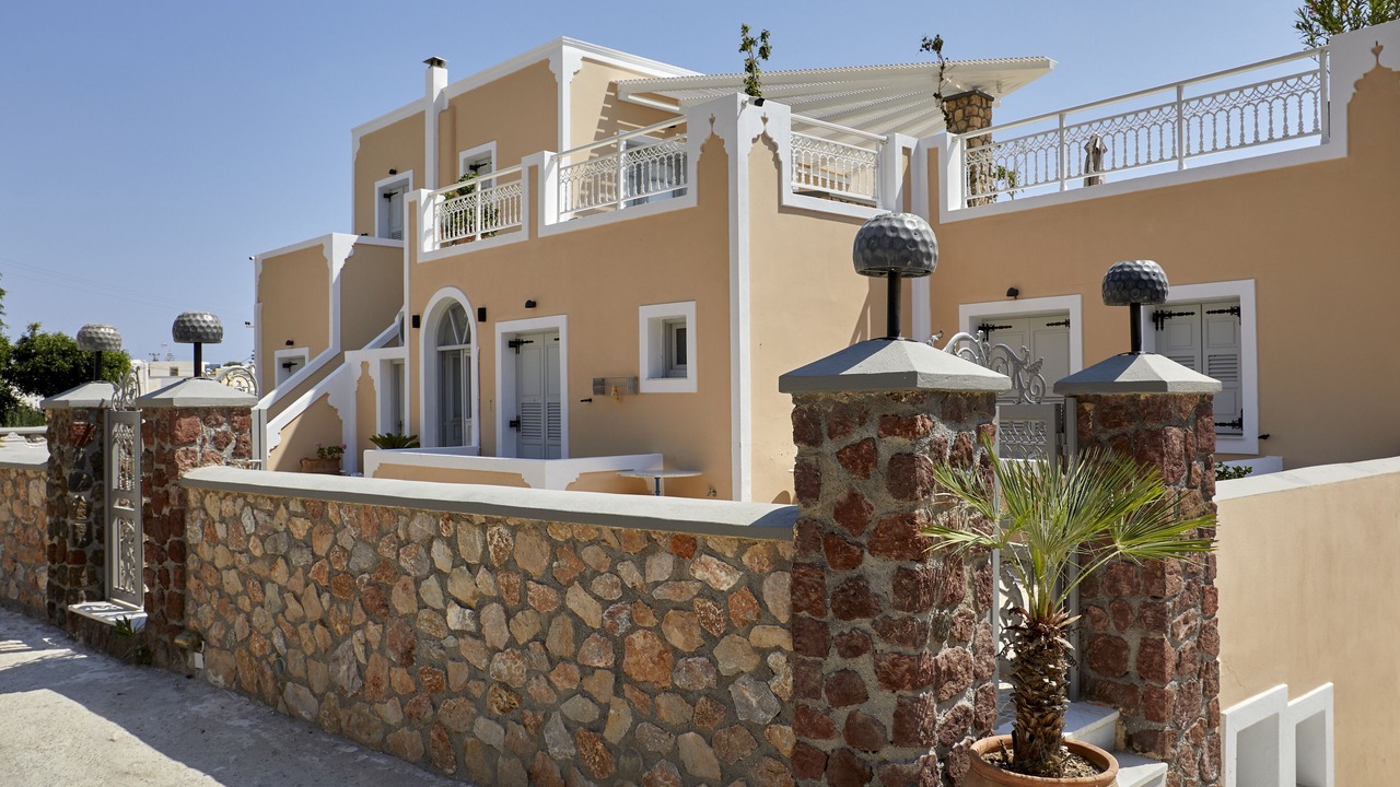 Photo of Outdoor in Kamari
