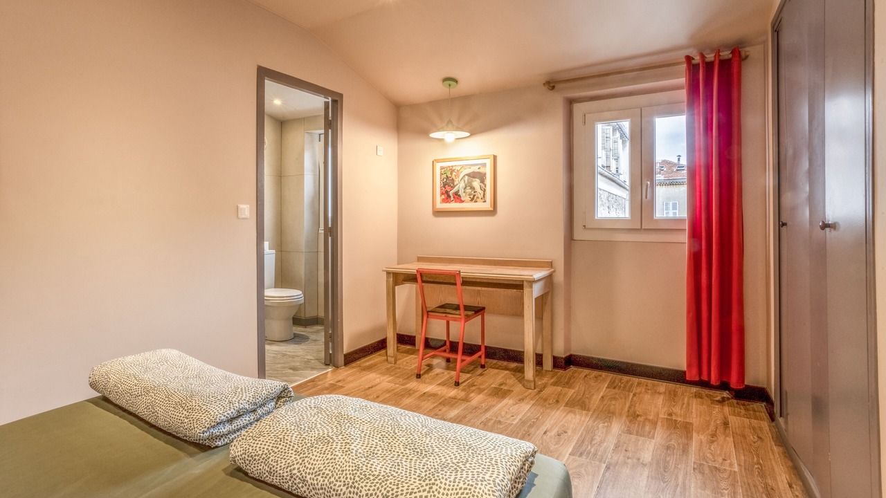 Photo of Bedroom in Jean-Medecin
