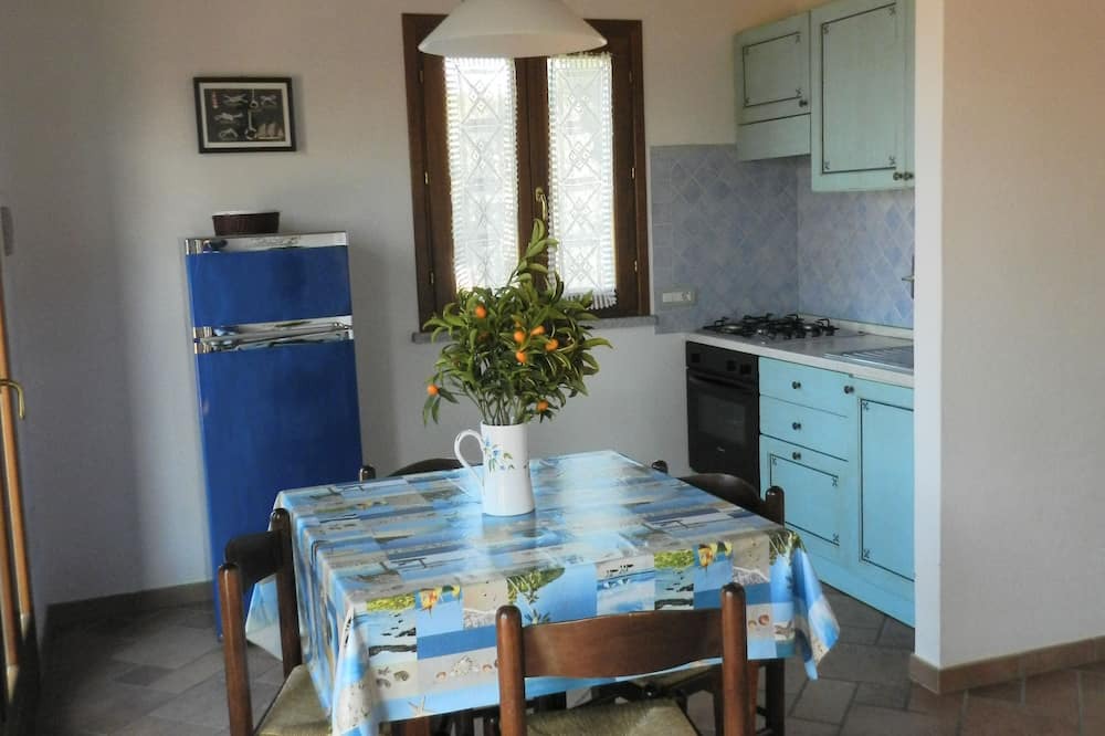 Photo of Kitchen in Patresi