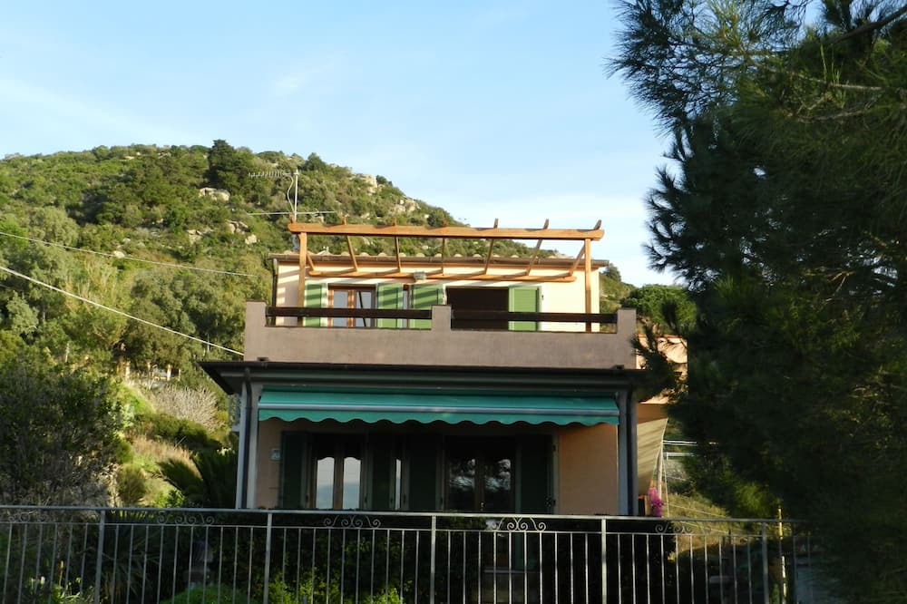 Photo of Outdoor in Patresi