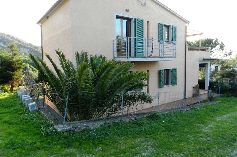 Photo of Outdoor in Patresi