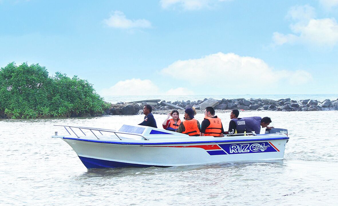 Photo of Others in Labuhan