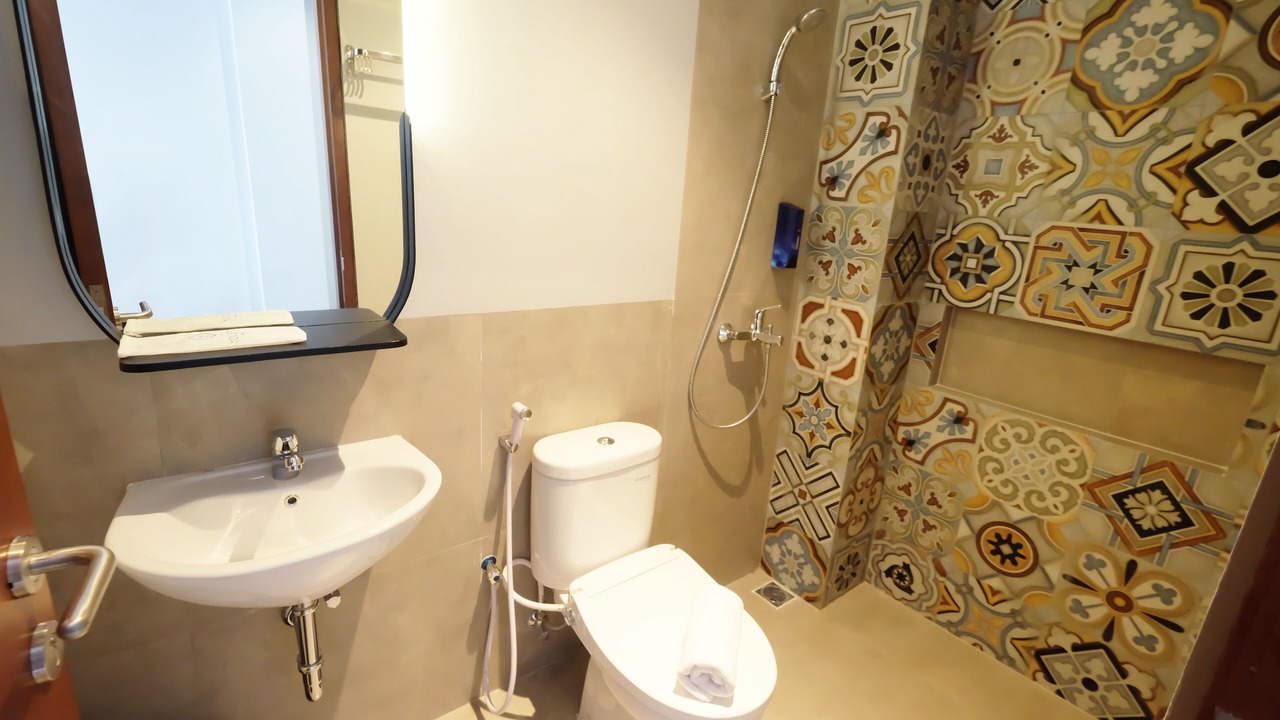 Photo of Bathroom in West Semarang
