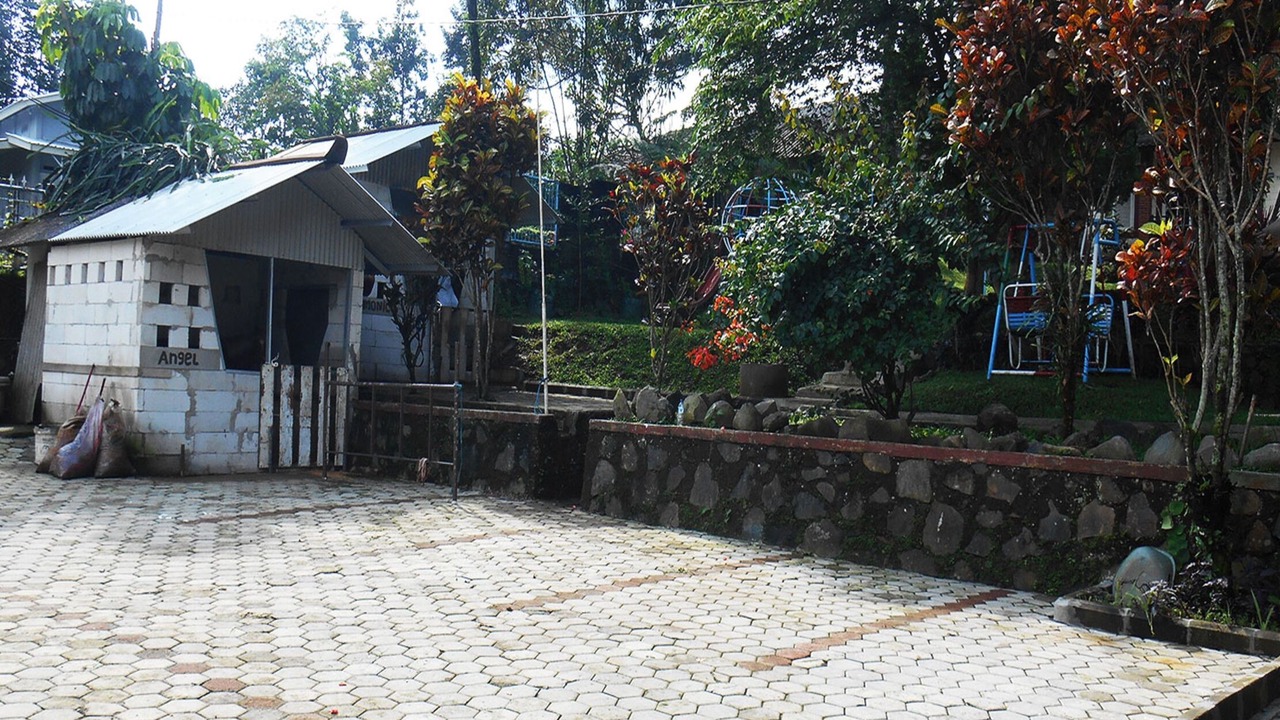 Photo of Others in Cilobak
