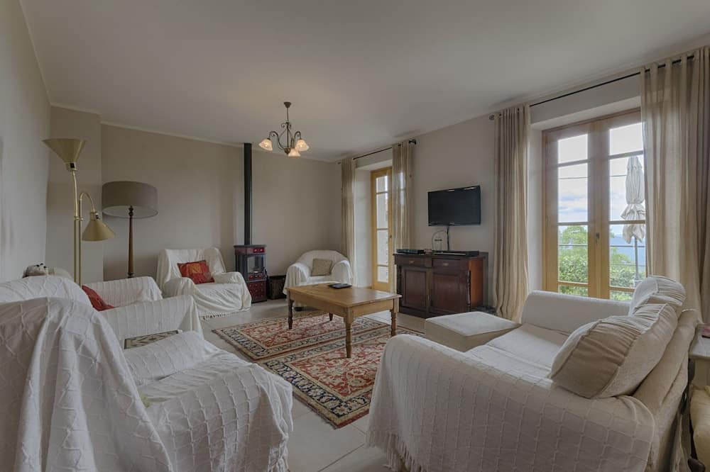 Photo of Bedroom in Licciana Nardi