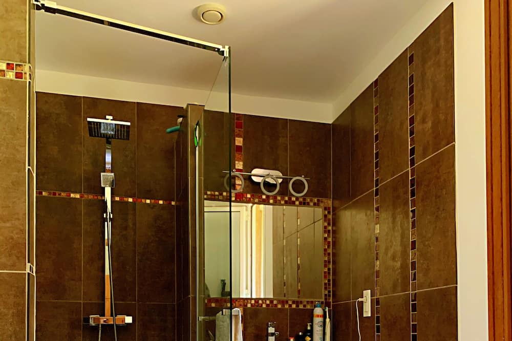 Photo of Bathroom in Gattieres