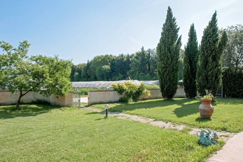 Photo of Outdoor in Cascina
