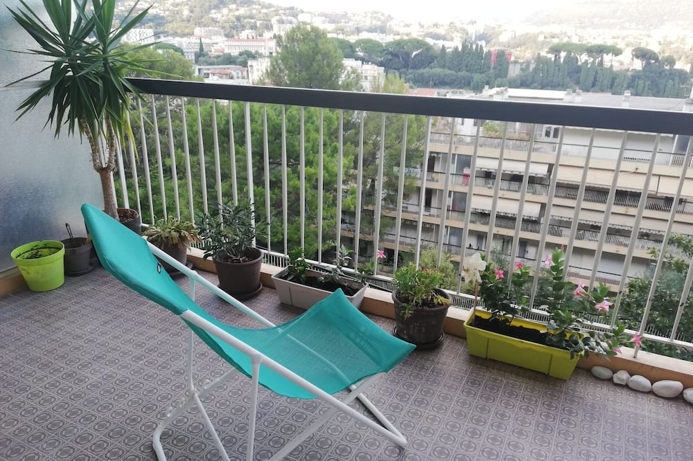 Photo of Patio Balcony in Saint-Sylvestre