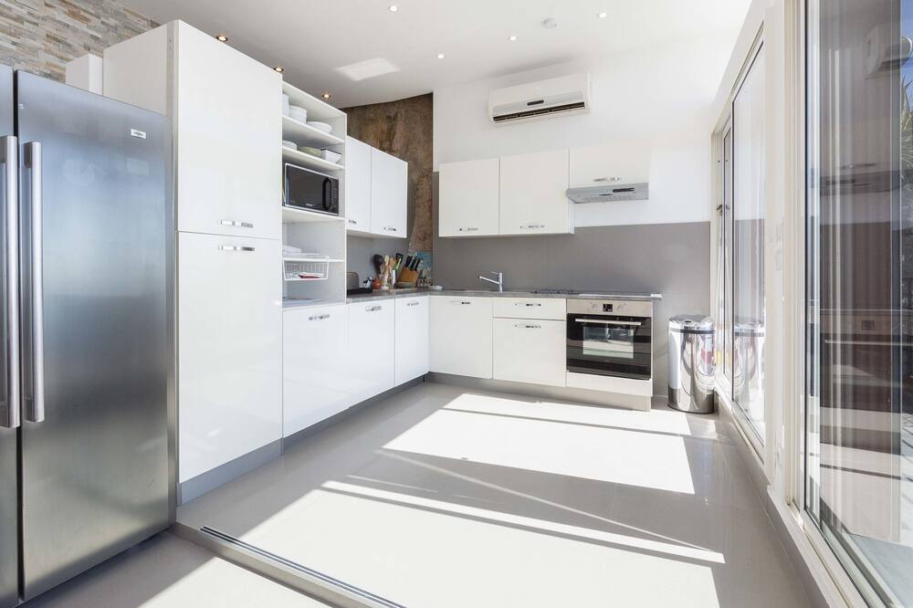 Photo of Kitchen in Theoule-Superieur