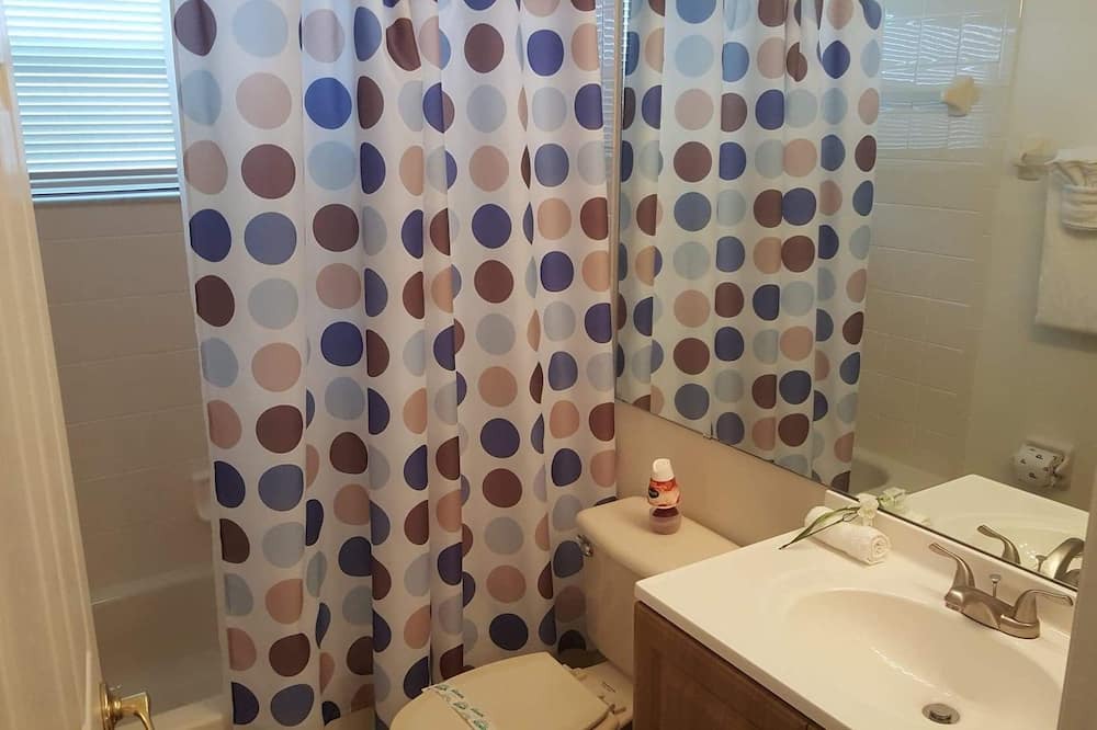 Photo of Bathroom in Greater Groves