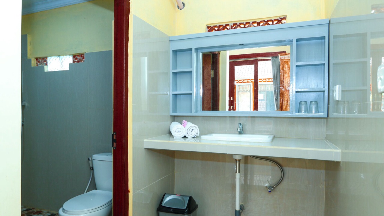 Photo of Bathroom in Payangan