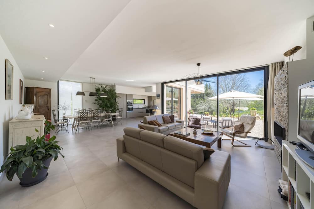 Photo of Livingroom in Saint-Jacques