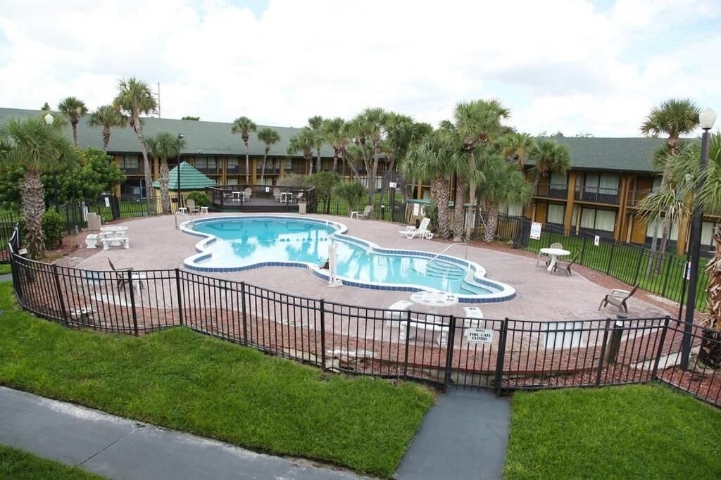 Photo of Outdoor in Fairview Shores