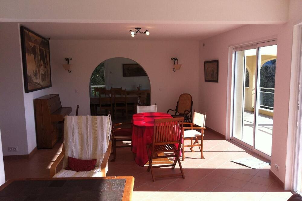 Photo of Livingroom in Les Adrets-de-l'Esterel
