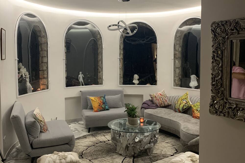 Photo of Livingroom in La Turbie