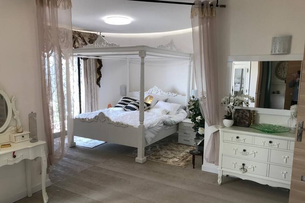 Photo of Bedroom in La Turbie