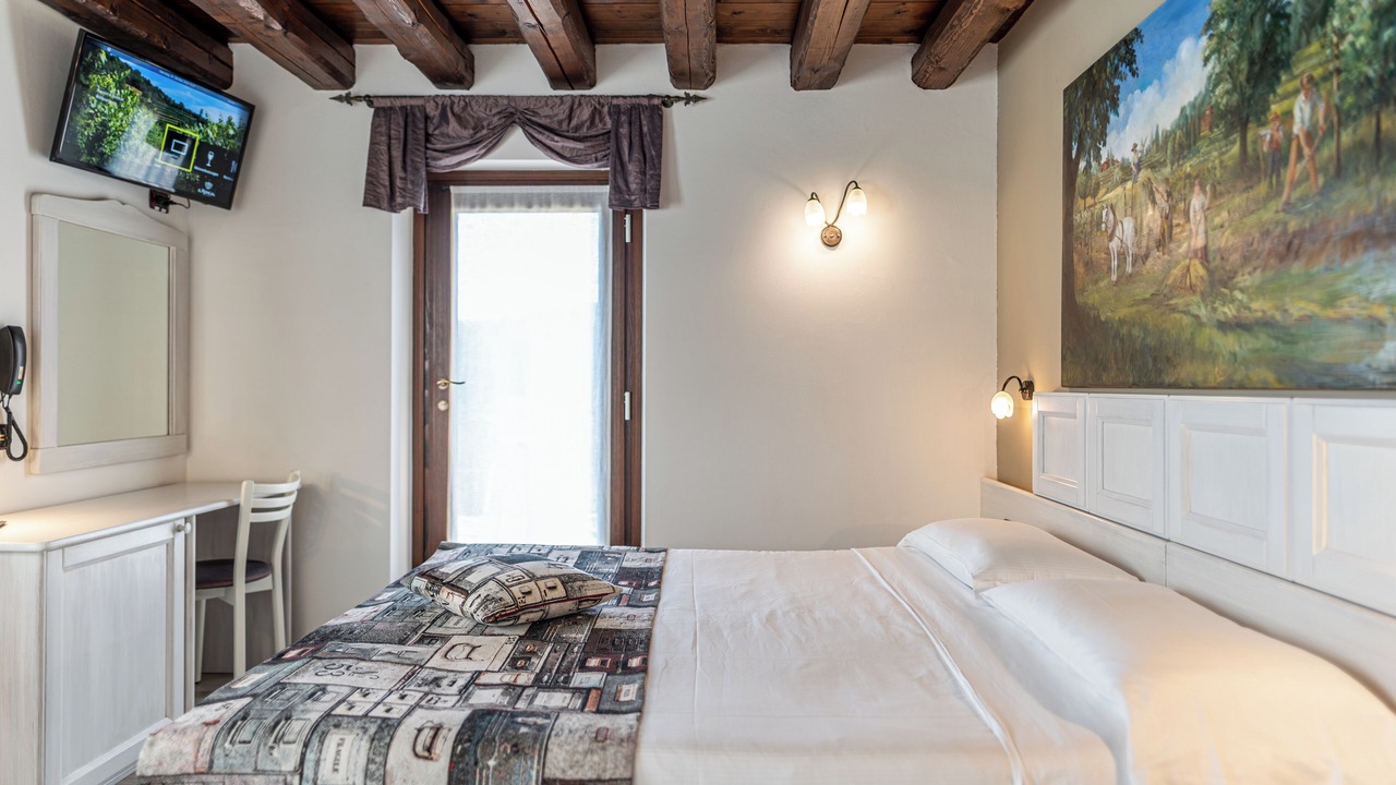 Photo of Bedroom in Gagliano