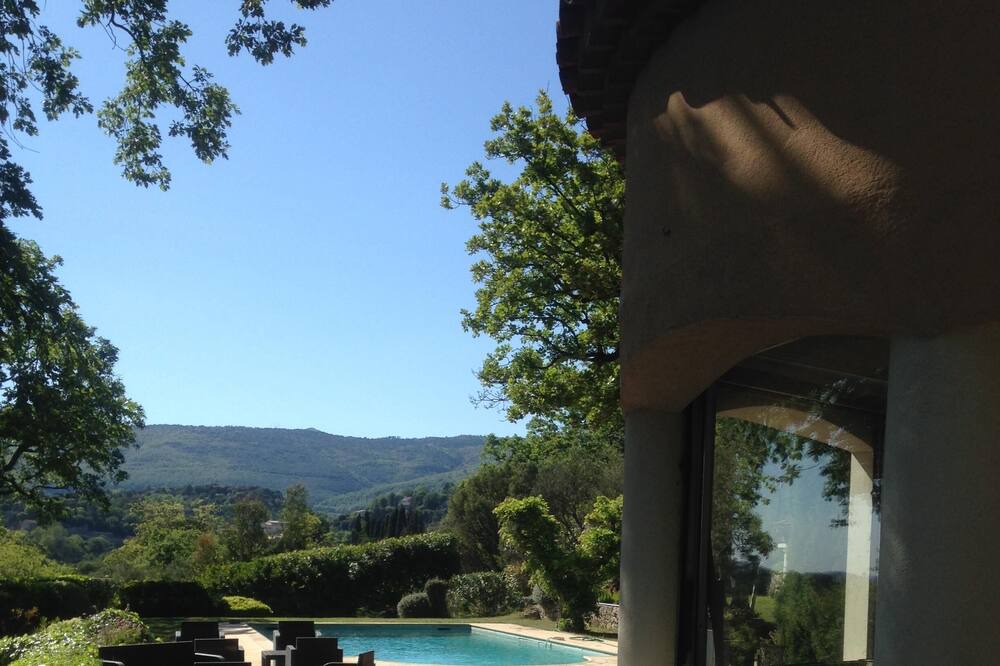 Photo of Outdoor in Chateauneuf-Grasse