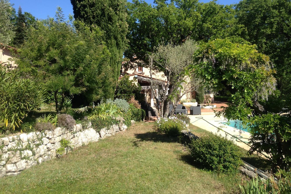 Photo of Outdoor in Chateauneuf-Grasse