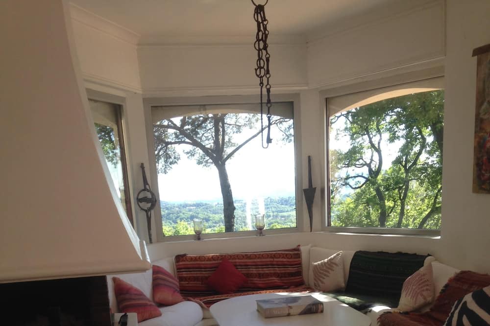 Photo of Livingroom in Chateauneuf-Grasse