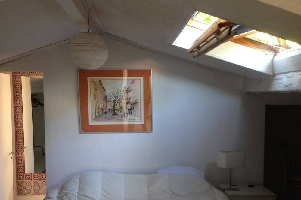 Photo of Bedroom in Chateauneuf-Grasse