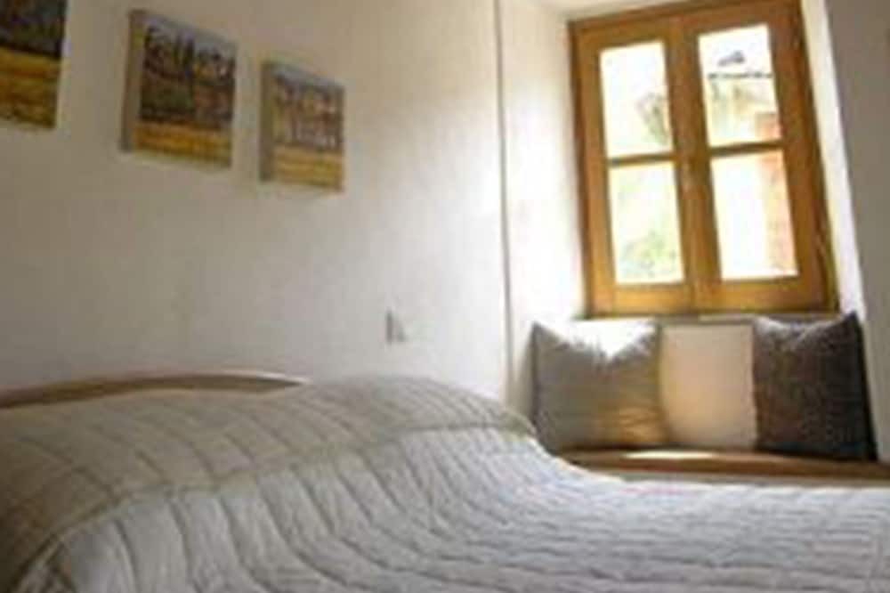 Photo of Bedroom in Comano