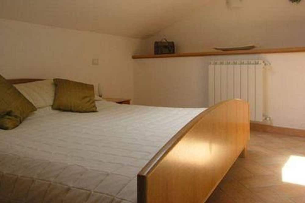 Photo of Bedroom in Comano