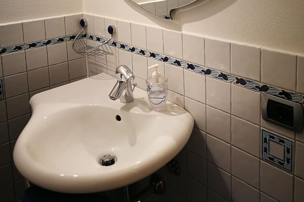 Photo of Bathroom in Nocchi