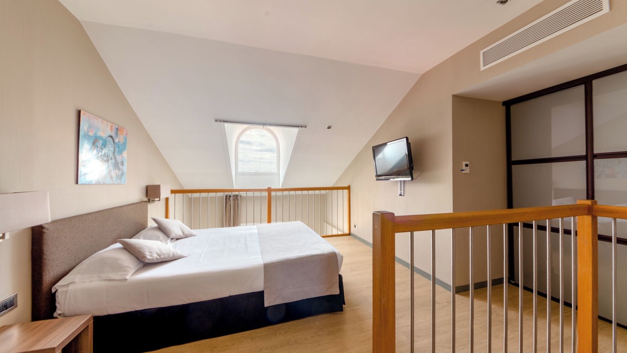 Photo of Bedroom in Juan-les-Pins