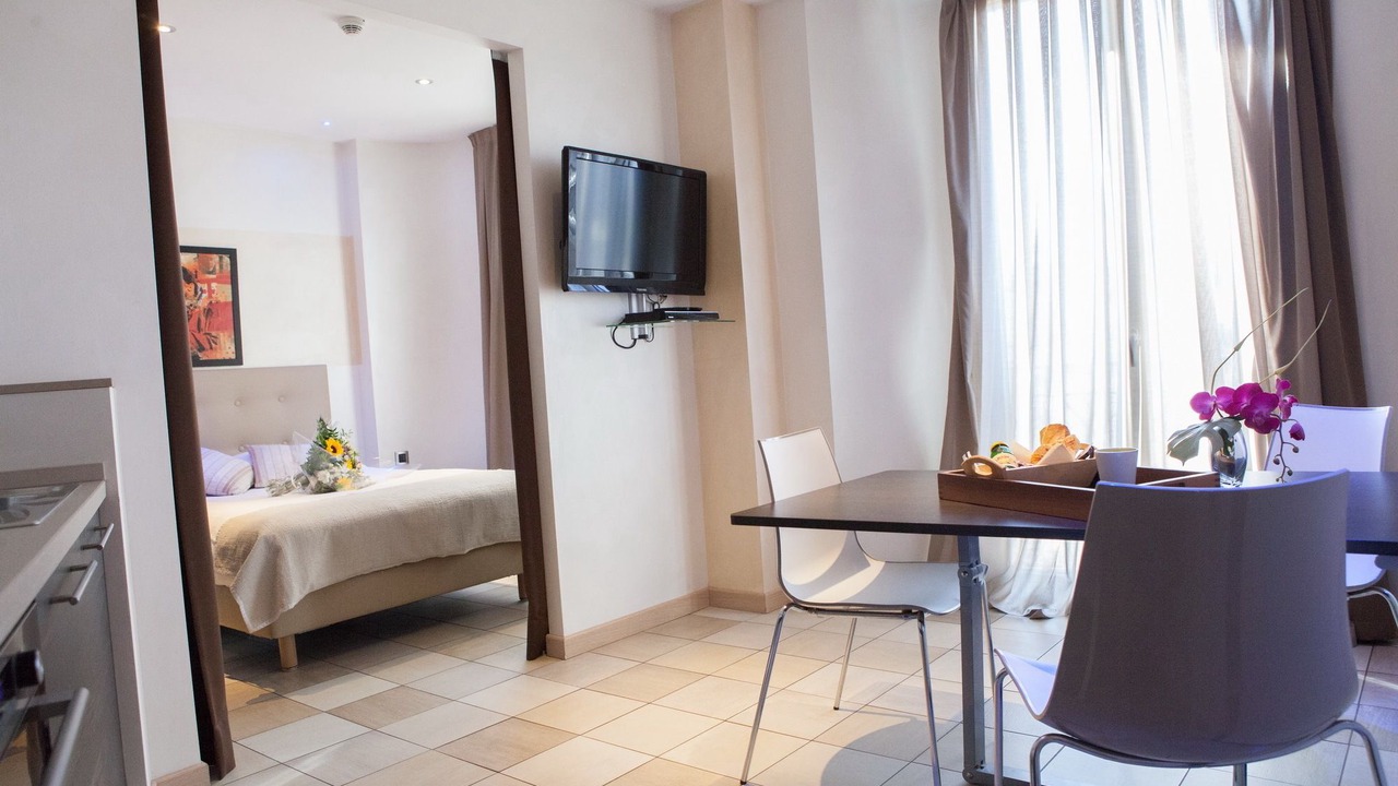 Photo of Bedroom in Juan-les-Pins