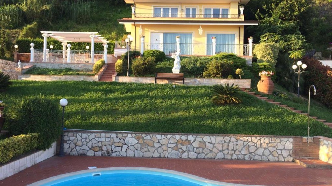 Photo of Outdoor in Corsanico