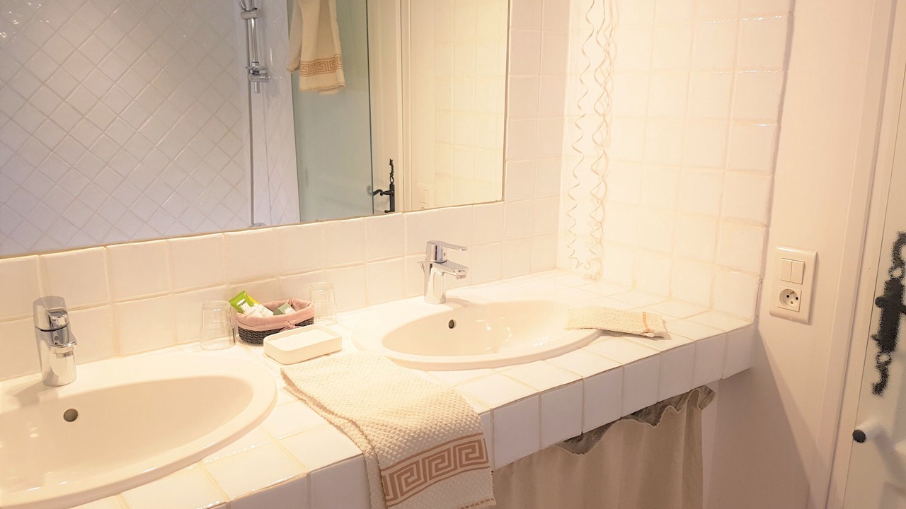 Photo of Bedroom in Grasse