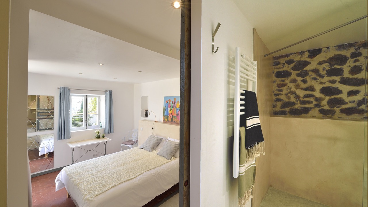 Photo of Bedroom in Riou - Petit Juas - Av de Grasse