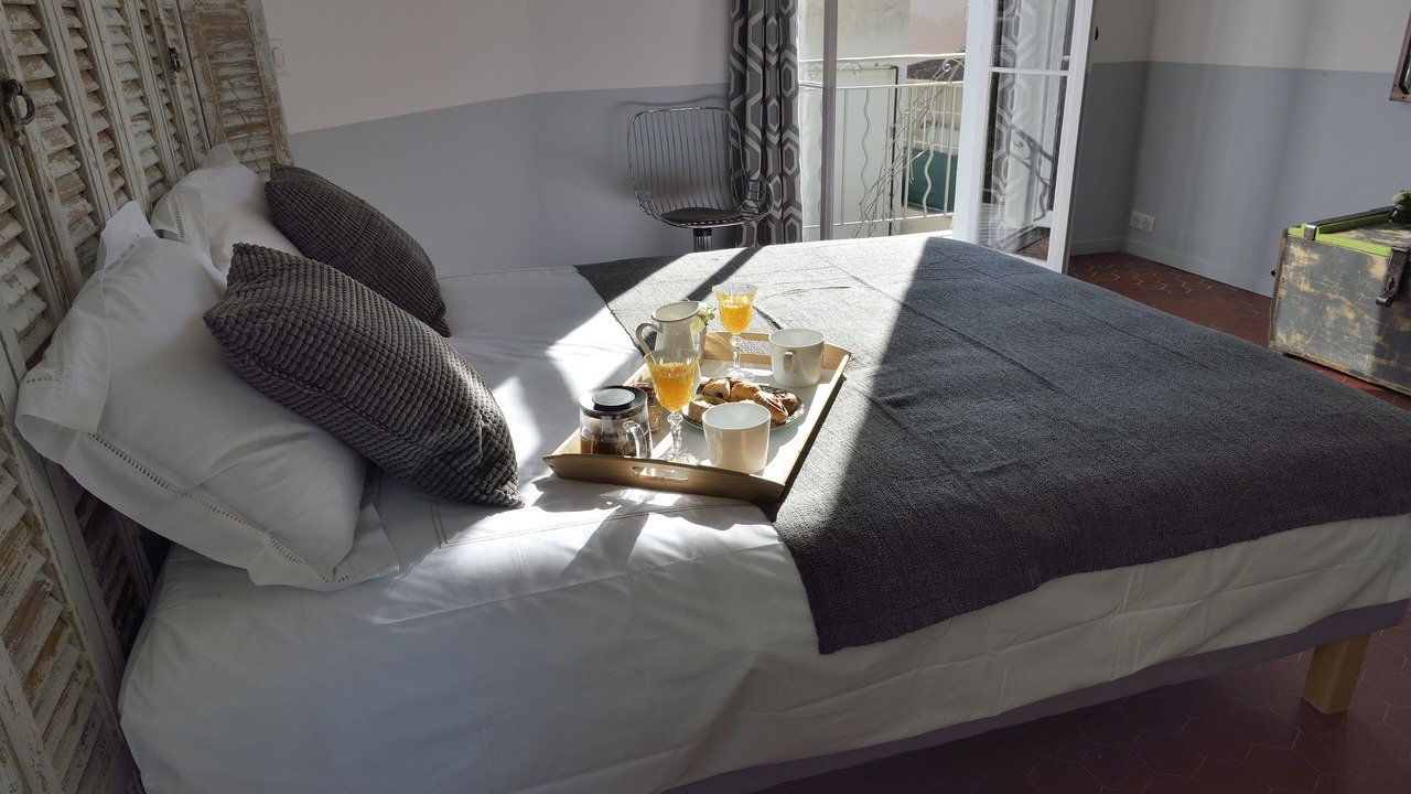 Photo of Bedroom in Riou - Petit Juas - Av de Grasse