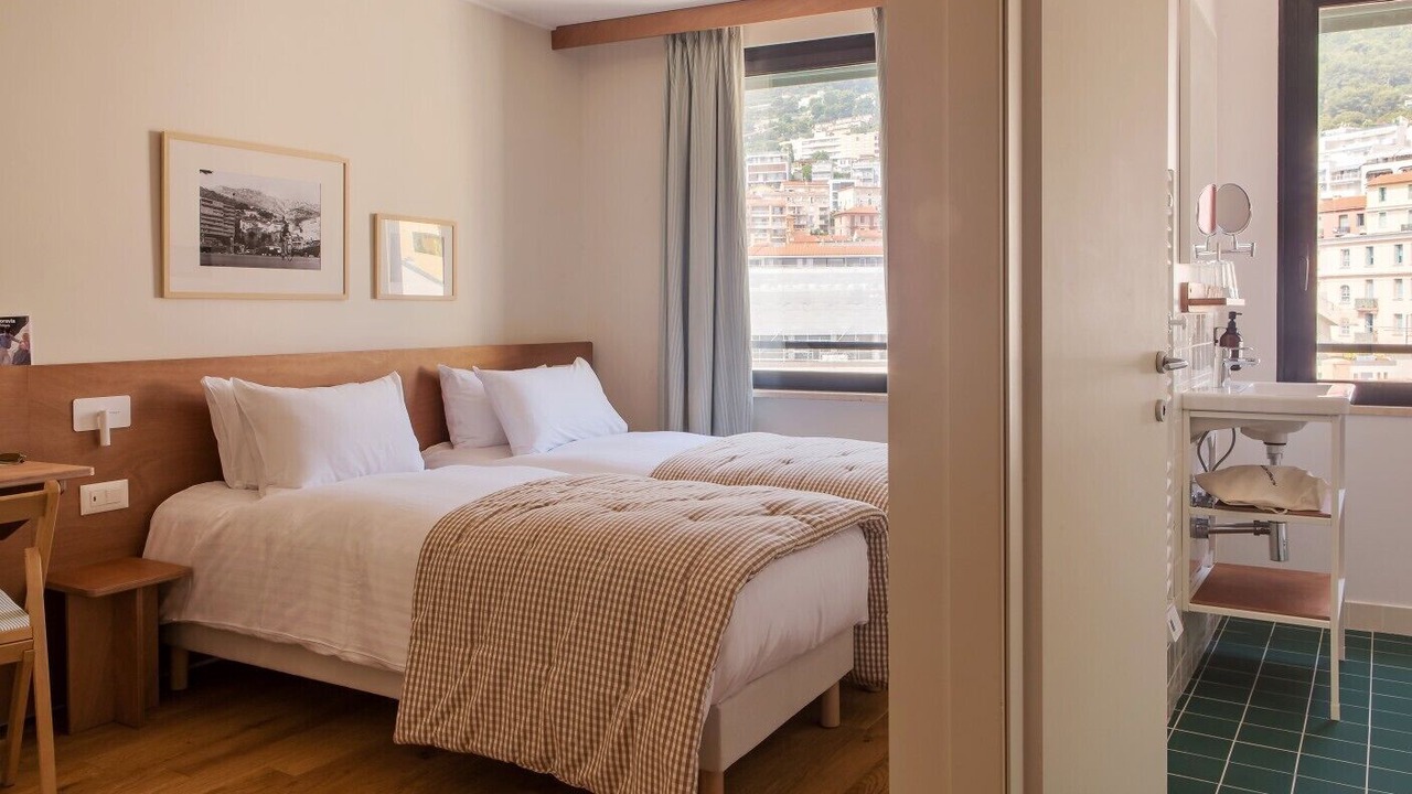 Photo of Bedroom in Beausoleil