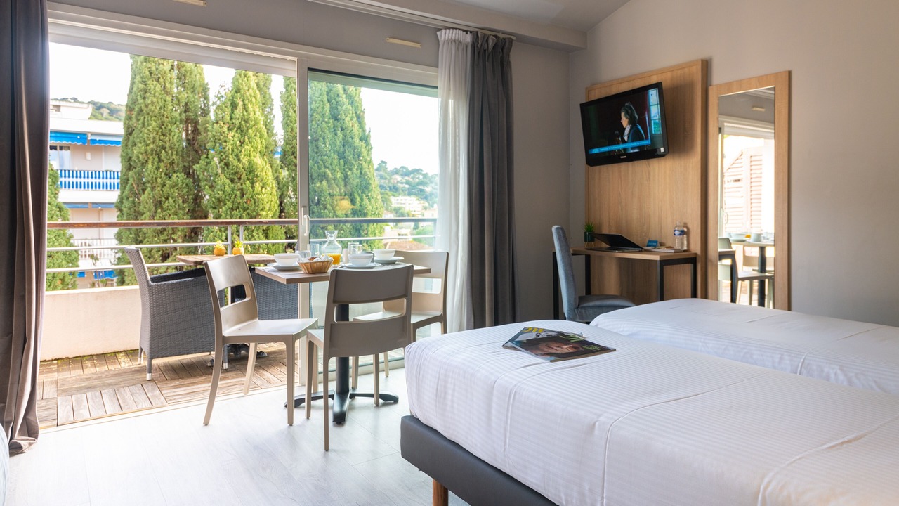 Photo of Bedroom in Le Cannet