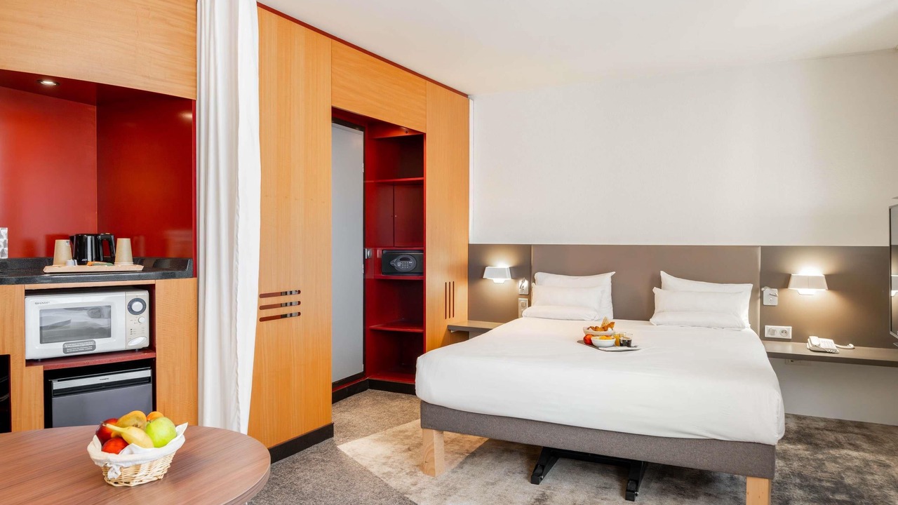 Photo of Bedroom in Carnot
