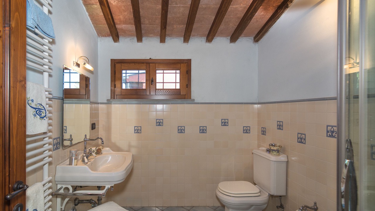 Photo of Bathroom in San Giuliano Terme