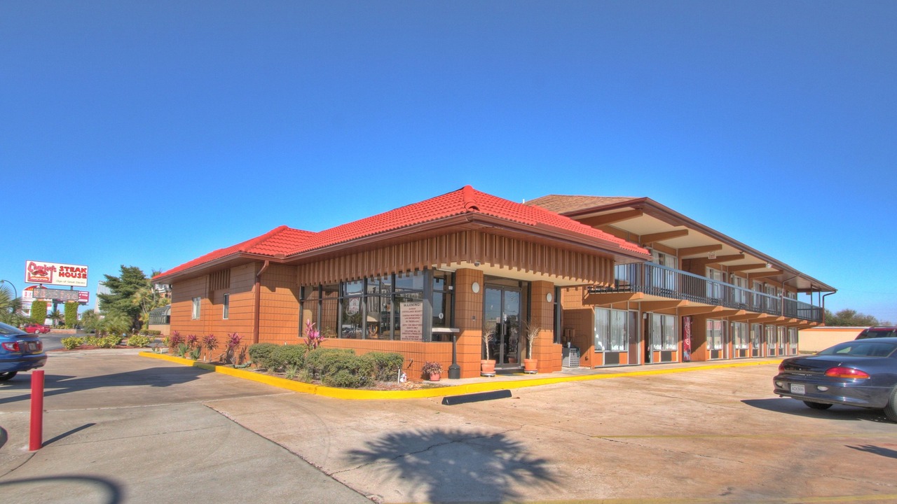Photo of Outdoor in Sky Lake