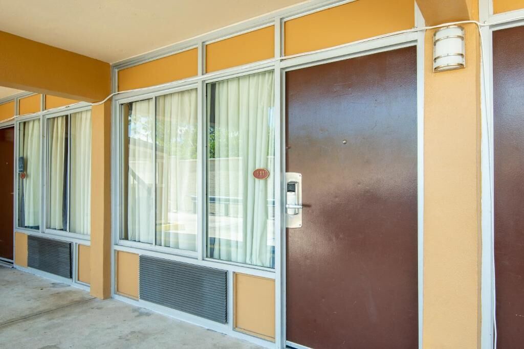 Photo of Outdoor in Sky Lake