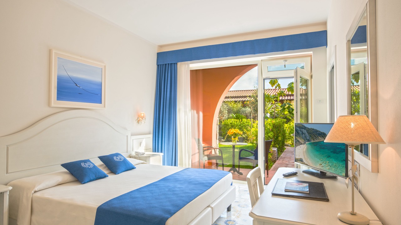 Photo of Bedroom in Procchio