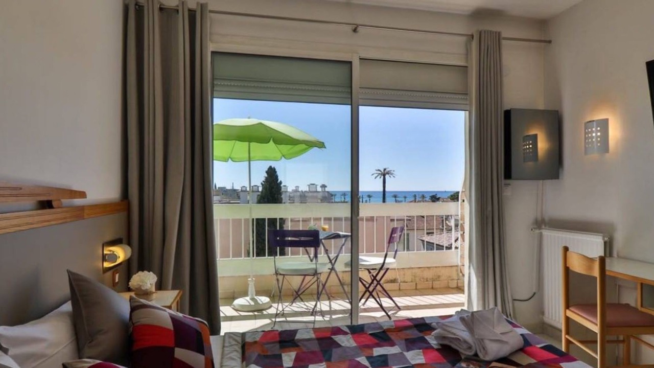 Photo of Bedroom in Golfe Juan