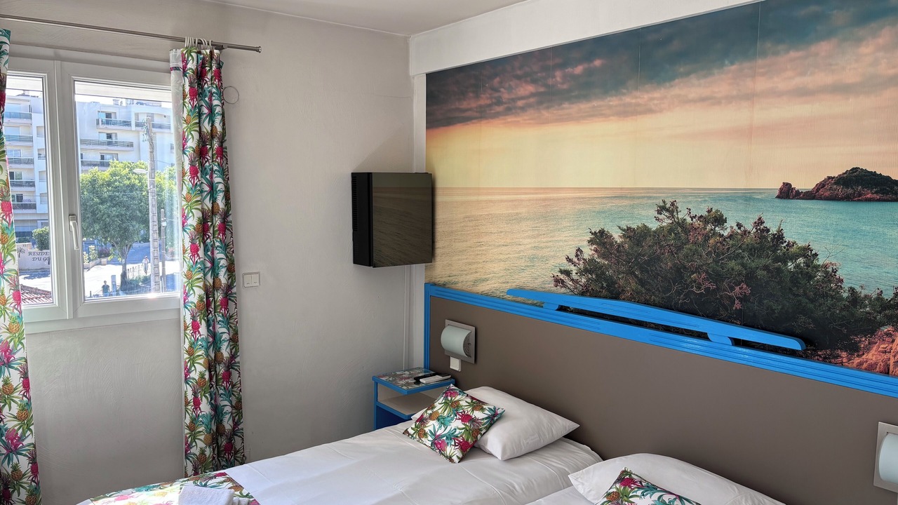 Photo of Bedroom in Golfe Juan