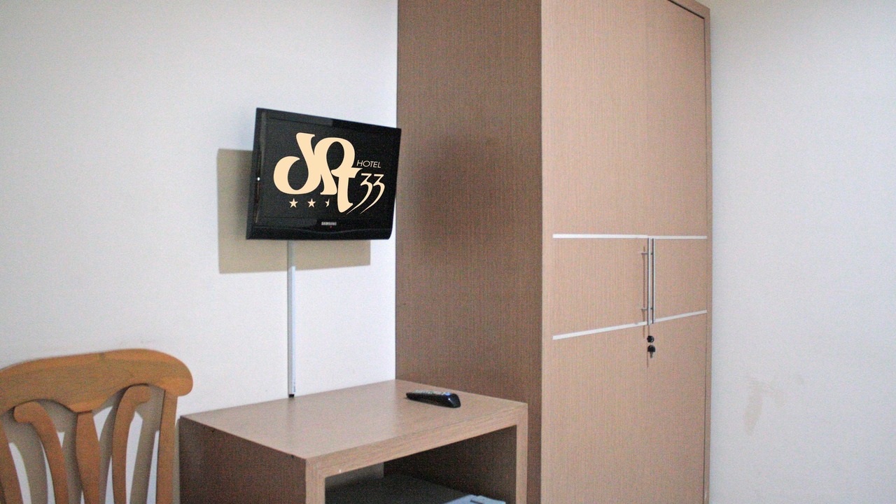 Photo of Bedroom in Suko Manunggal