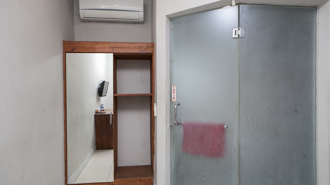 Photo of Bathroom in Astana Anyar