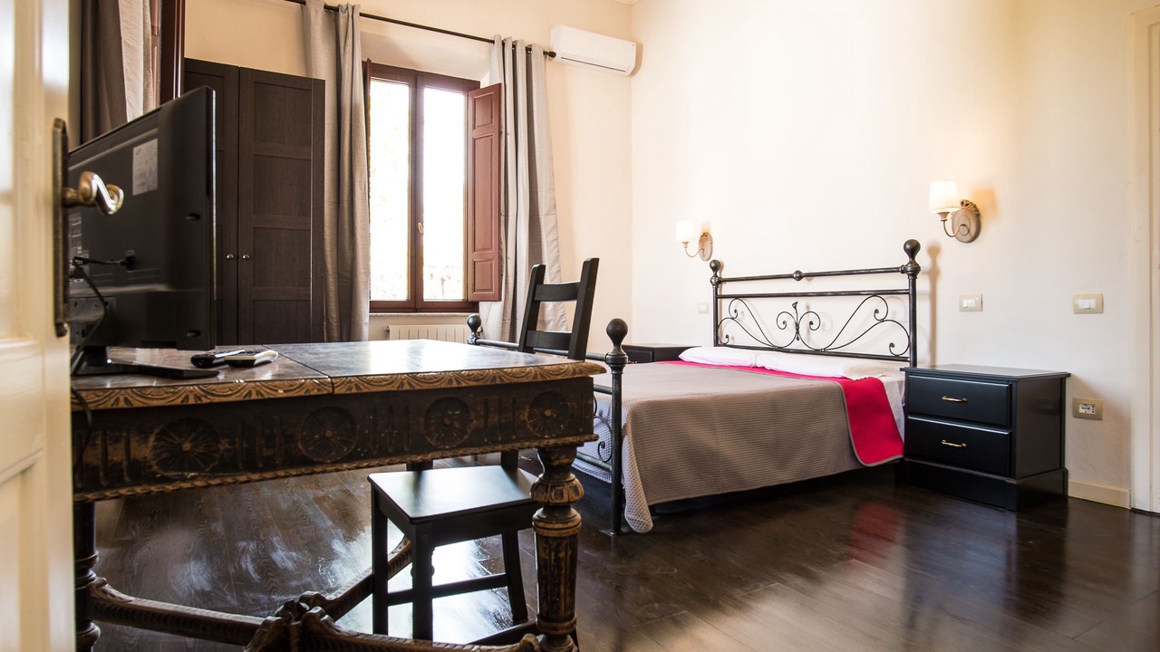 Photo of Bedroom in Pisa