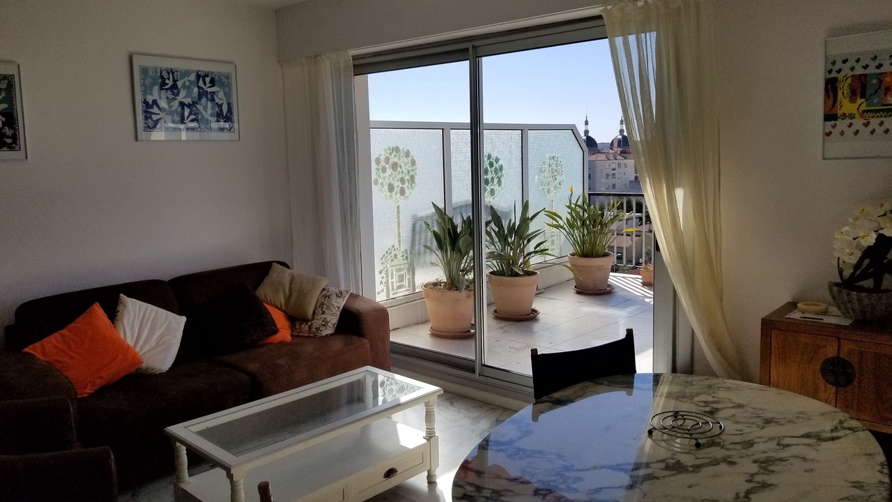Photo of Livingroom in Cimiez