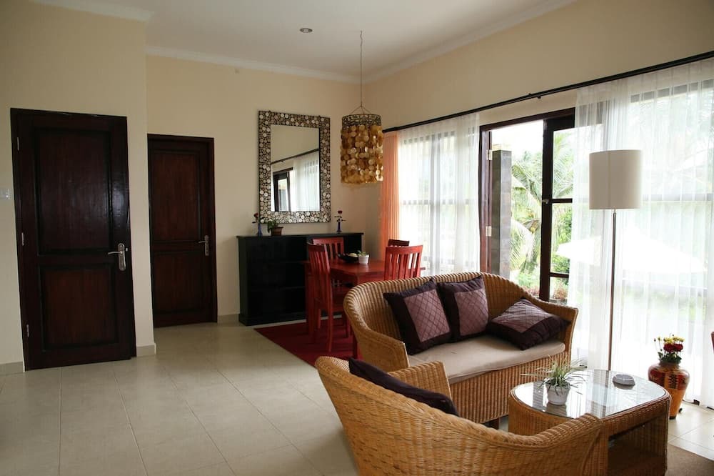 Photo of Livingroom in Kalibukbuk
