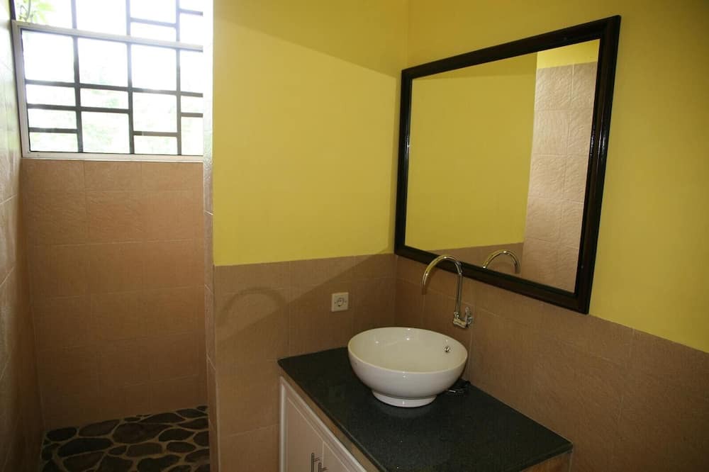 Photo of Bathroom in Kalibukbuk